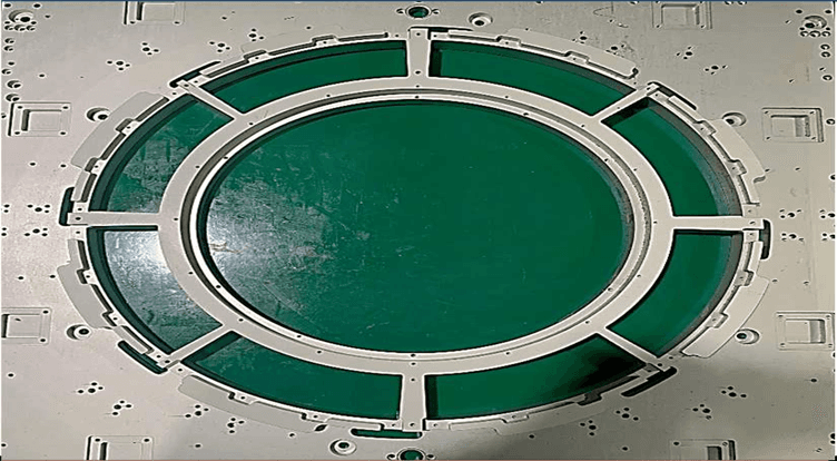 물류설비 기구물